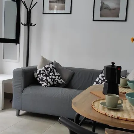 Casa Chica - House *